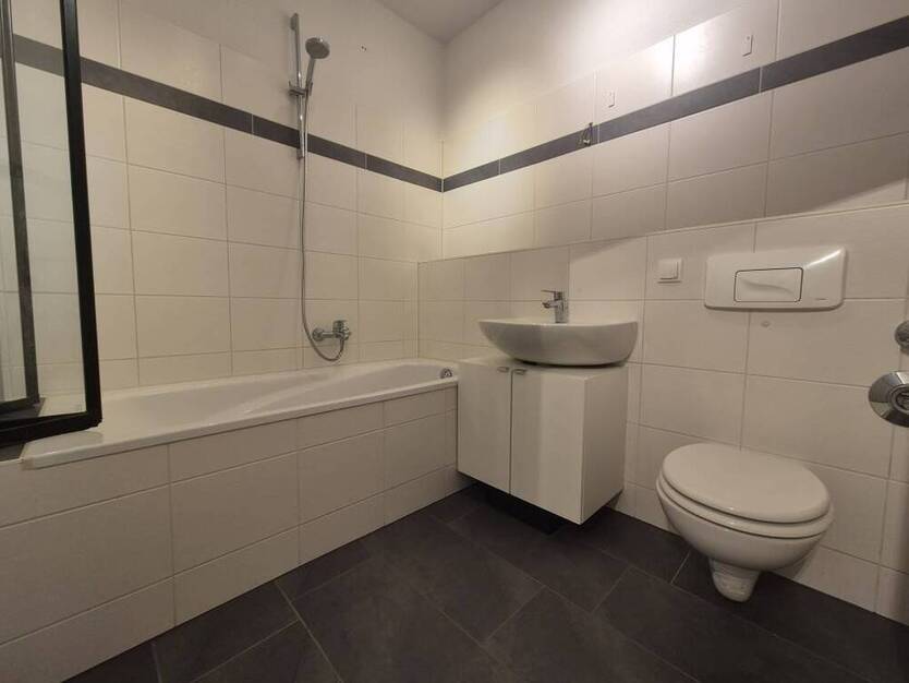 Helle 2-Raum Wohnung mit Charme