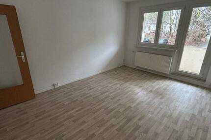 Wohnung Aschersleben - 3 Zimmer, 53 m&sup2;, 311&euro; | Angebot:25779250