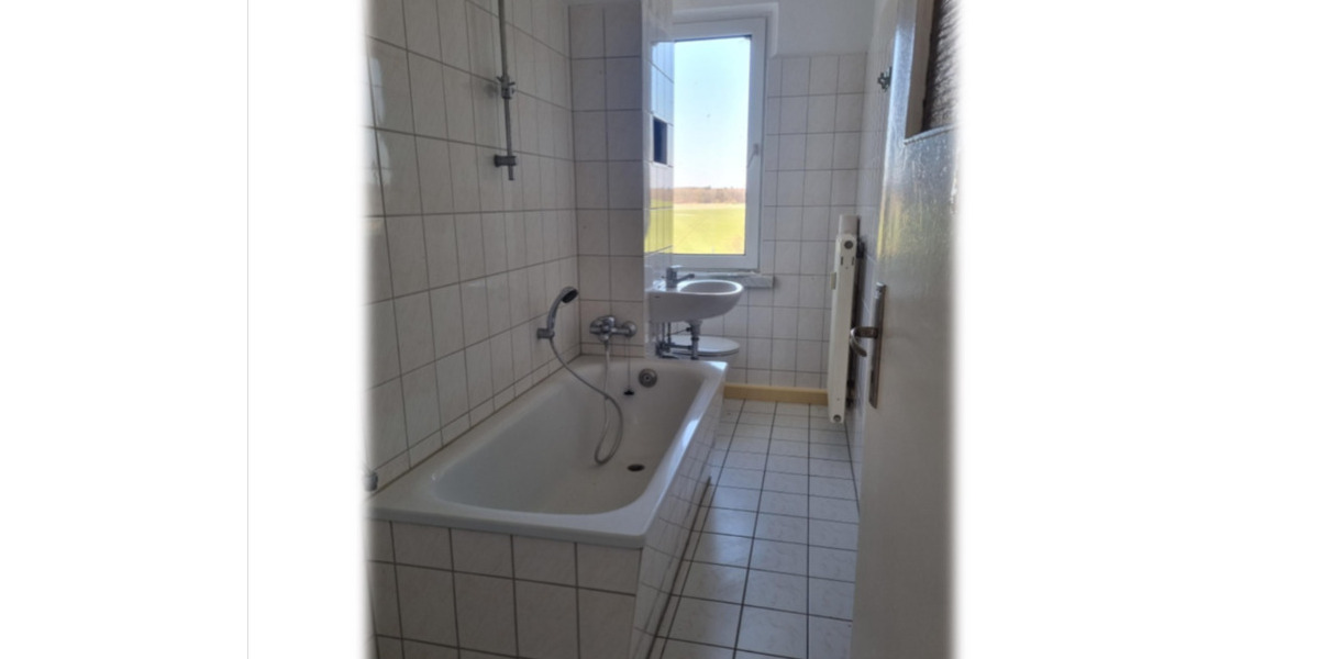 Etagenwohnung Gnoien - 2 Zimmer, 70 m&sup2;, 292&euro; | Angebot:25906536