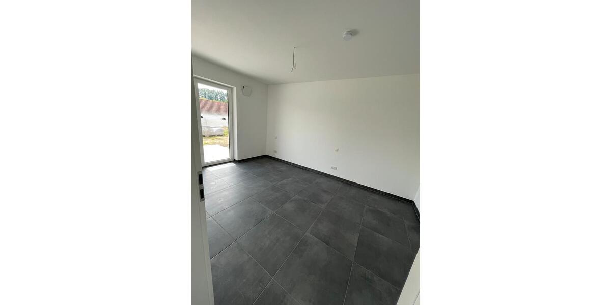 Erdgeschoßwohnung Pfarrkirchen - 3 Zimmer, 80 m&sup2;, 1.050&euro; | Angebot:24864254
