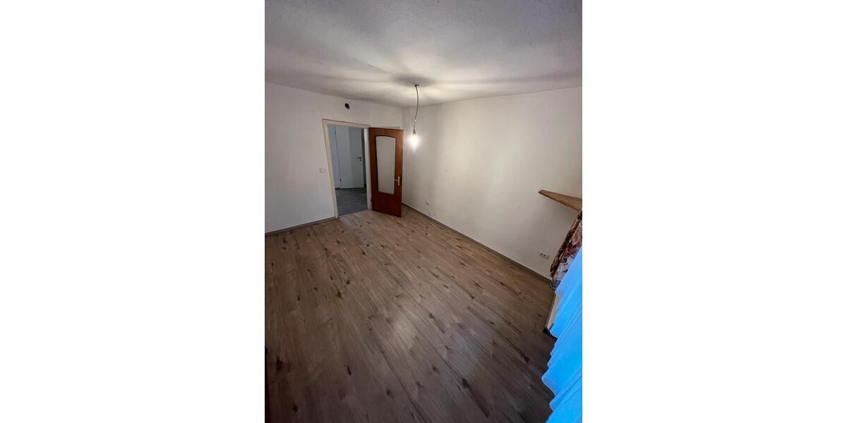 Erdgeschoßwohnung Altenglan - 1 Zimmer, 25 m&sup2;, 250&euro; | Angebot:26040605