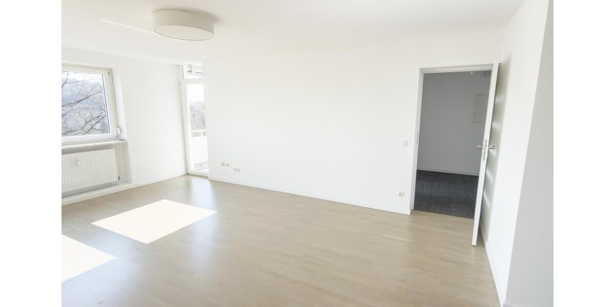 Etagenwohnung Coburg - 4 Zimmer, 92 m&sup2;, 830&euro; | Angebot:26665963