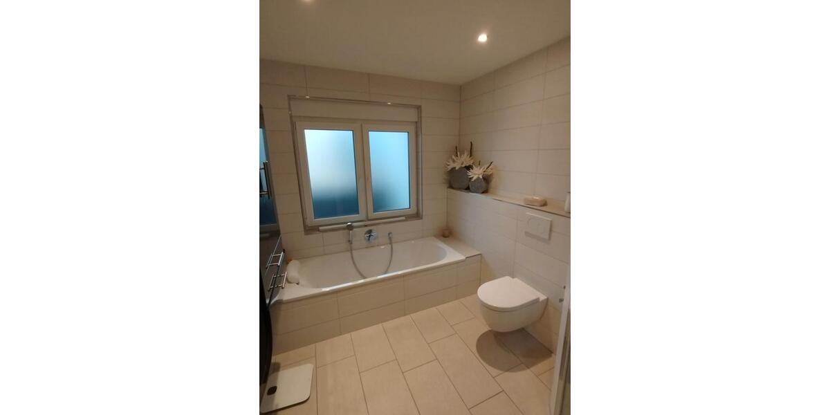 Dachgeschoßwohnung Friesoythe - 3 Zimmer, 83 m&sup2;, 850&euro; | Angebot:26638045