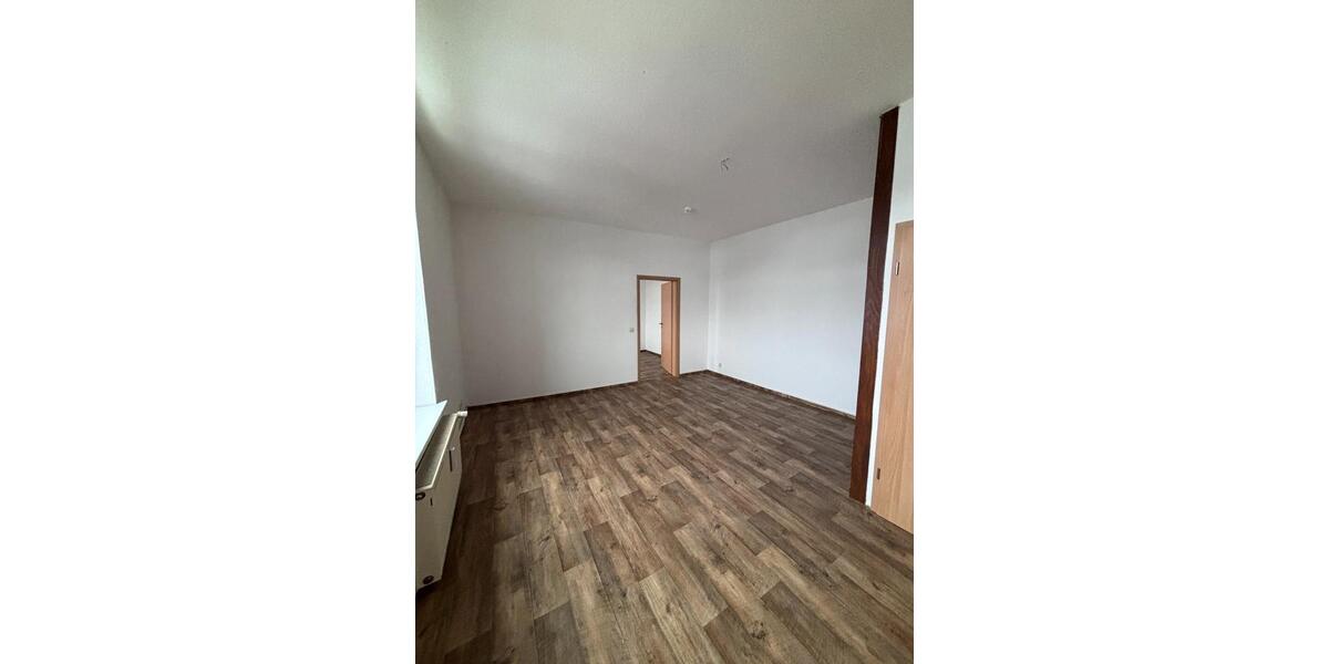 Moderne 2 Zimmerwohnung im 1. OG zu vermieten & PKW Stellplatz möglich 2 zimmer