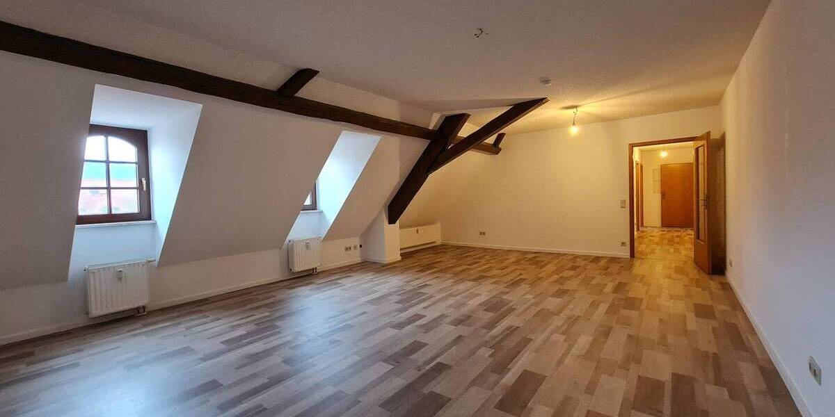 Etagenwohnung Löbau Altlöbau - 2 Zimmer, 76 m&sup2;, 456&euro; | Angebot:26319645
