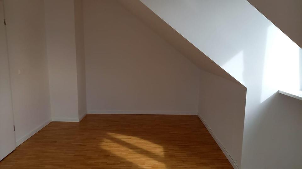 Doppelhaushälfte München Ramersdorf-Perlach - 6 Zimmer, 174 m&sup2;, 3.700&euro; | Angebot:26349990