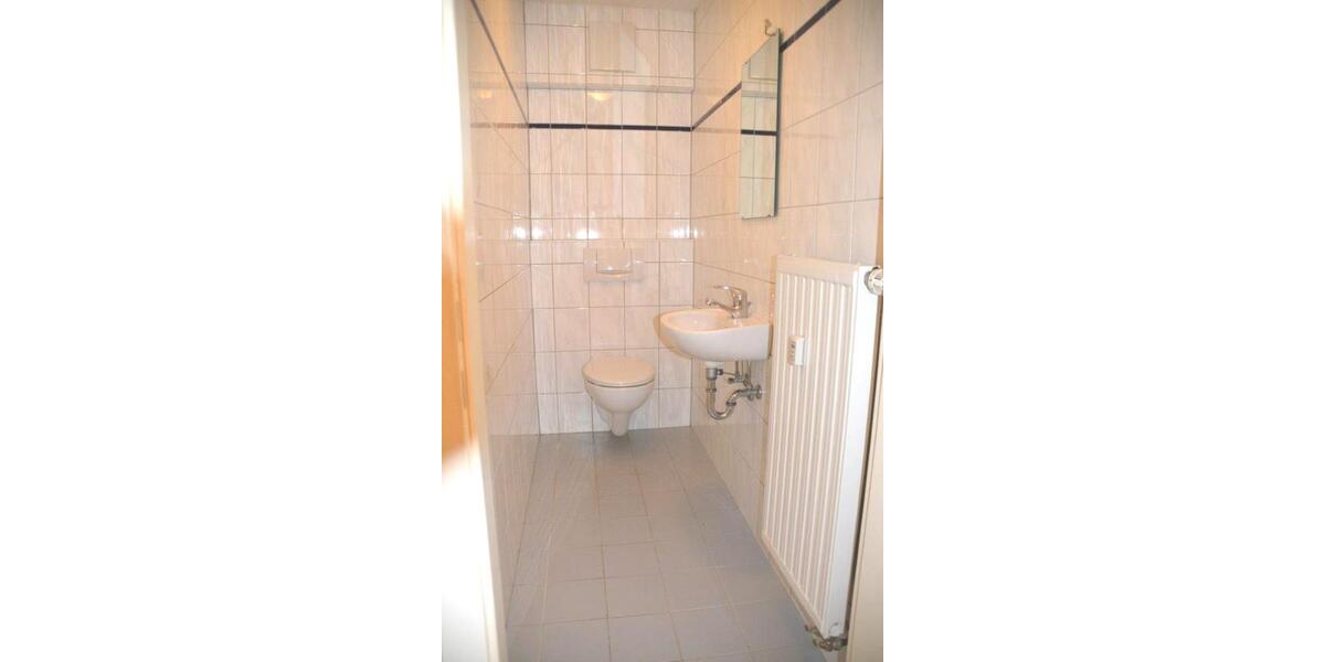 Etagenwohnung Bamberg Am Bruderwald - 3 Zimmer, 91 m&sup2;, 1.100&euro; | Angebot:25298451