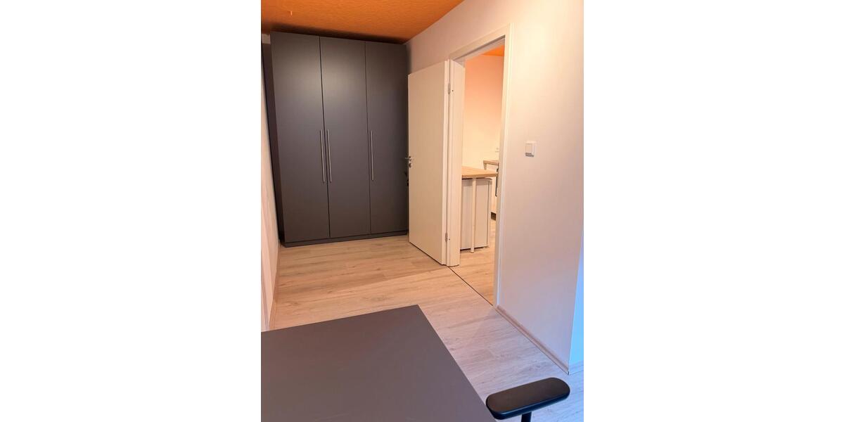 Wohnen auf Zeit Sennfeld - 2 Zimmer, 15 m&sup2;, 490&euro; | Angebot:25986159