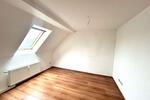 Dachgeschoßwohnung Limbach-Oberfrohna Oberfrohna - 4 Zimmer, 92 m&sup2;, 644&euro; | Angebot:26664449