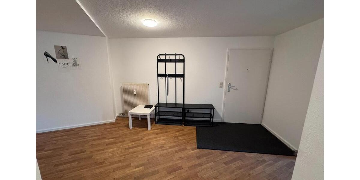 Wohnen auf Zeit Villingen-Schwenningen Schwenningen - 1 Zimmer, 9 m&sup2;, 390&euro; | Angebot:26535085