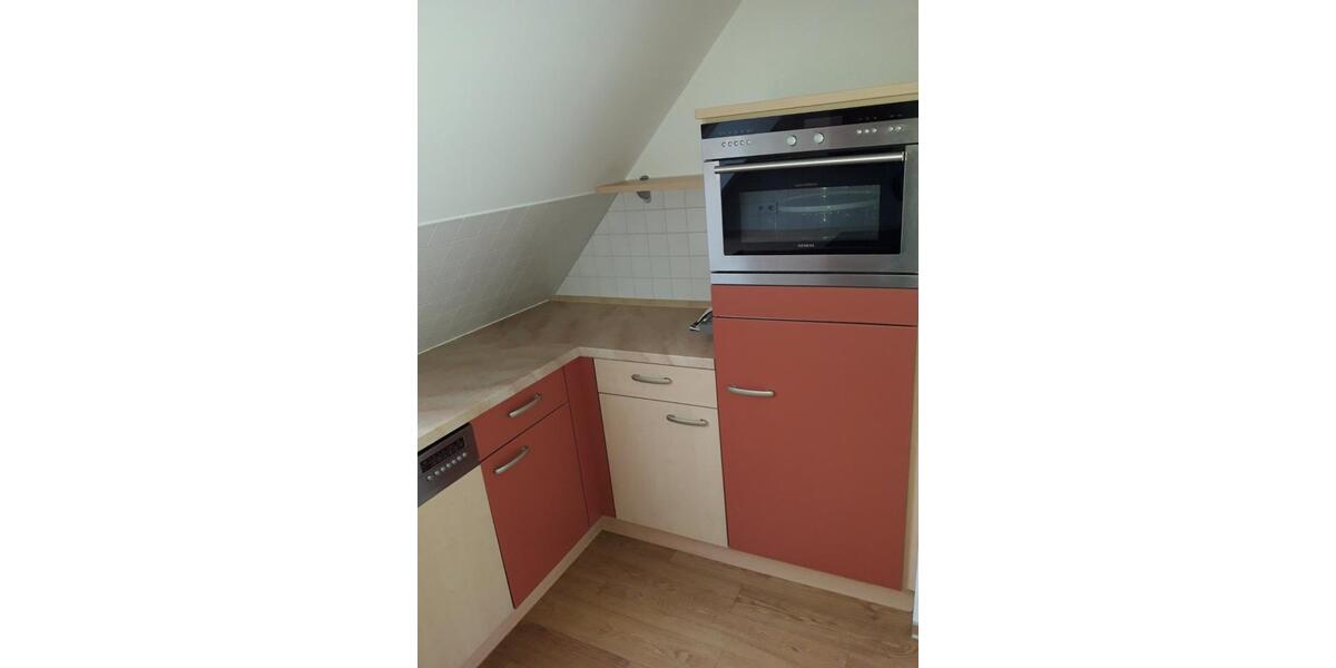 Dachgeschoßwohnung Waren (Müritz) - 3 Zimmer, 72 m&sup2;, 750&euro; | Angebot:25156058