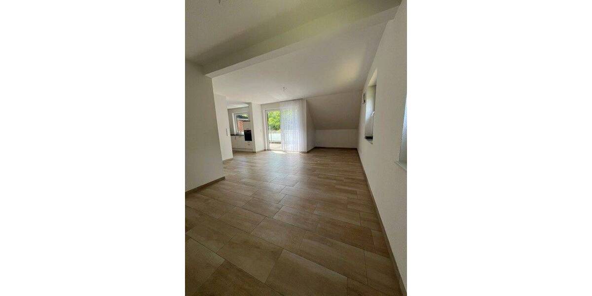 Etagenwohnung Wildeshausen - 3 Zimmer, 108 m&sup2;, 1.180&euro; | Angebot:26862415