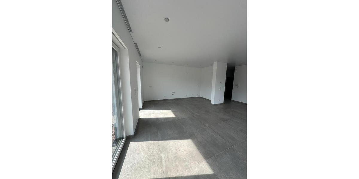 Etagenwohnung Pirmasens Niedersimten - 3 Zimmer, 125 m&sup2;, 1.600&euro; | Angebot:26686314