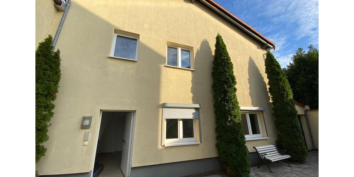 Große Wohnung 113 m2 mit Garten zimmer