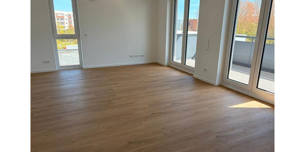 Etagenwohnung Rostock Groß-Klein - 4 Zimmer, 101 m&sup2;, 1.800&euro; | Angebot:26705592