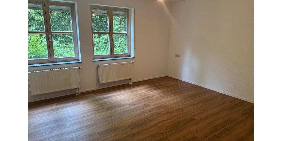 Erdgeschoßwohnung Esslingen am Neckar - 3 Zimmer, 80 m&sup2;, 1.450&euro; | Angebot:26670372