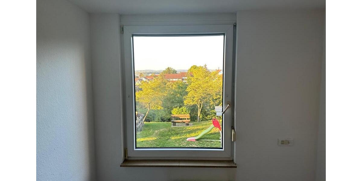 Etagenwohnung Beckingen - 2 Zimmer, 65 m&sup2;, 900&euro; | Angebot:24394402