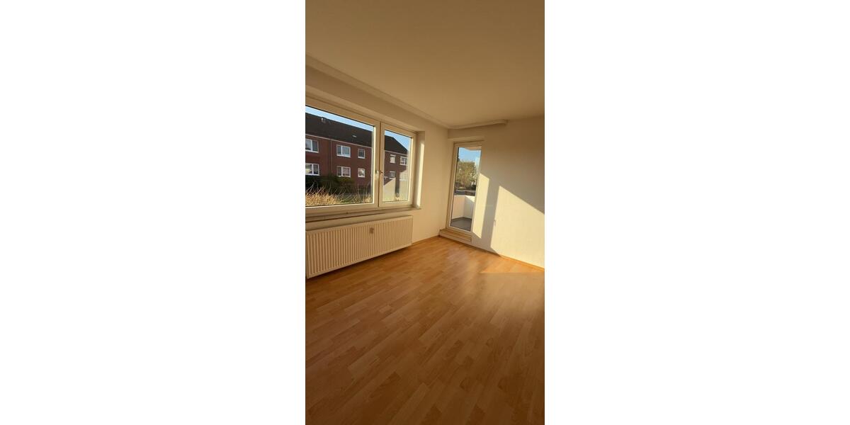 Erdgeschoßwohnung Nordenham - 3 Zimmer, 70 m&sup2;, 600&euro; | Angebot:25164350