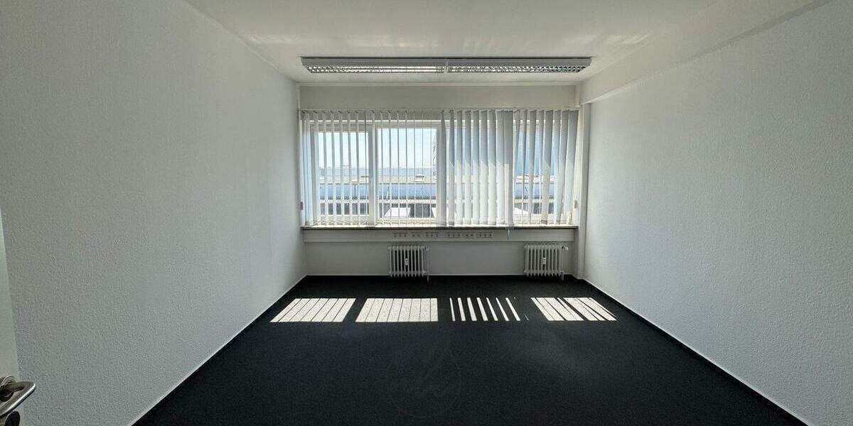 Gewerbeobjekt Hamburg Billbrook - 1 Zimmer, 360 m&sup2;, 3.924&euro; | Angebot:26731378