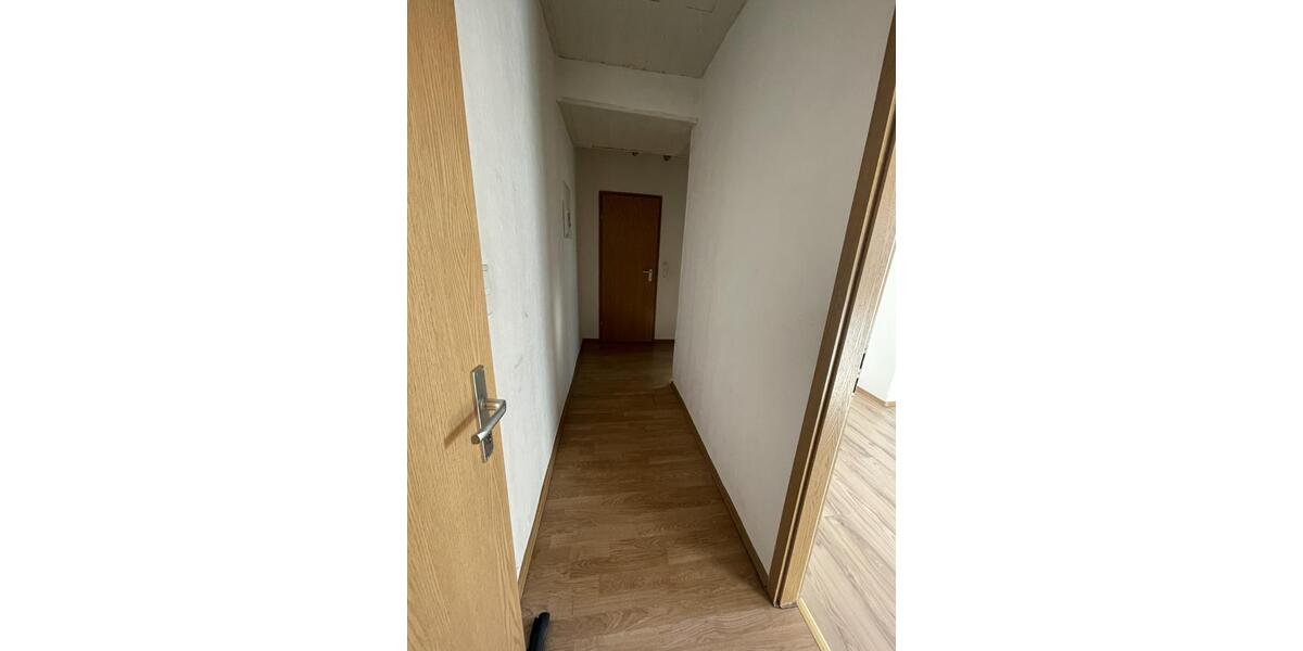 Dachgeschoßwohnung Herne - 9 Zimmer, 180 m&sup2;, 1.530&euro; | Angebot:26126975