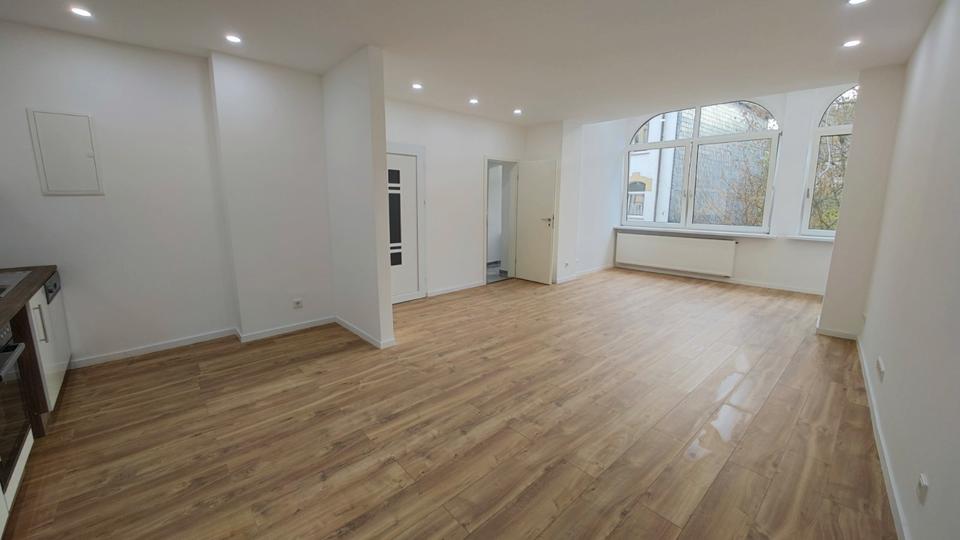 Erdgeschoßwohnung Idar-Oberstein Oberstein - 3 Zimmer, 85 m&sup2;, 560&euro; | Angebot:26041425