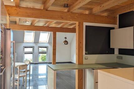 Wohnung Rühen - 3.5 Zimmer, 130 m&sup2;, 1.100&euro; | Angebot:24743409