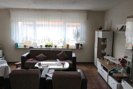 Wohnung im Obergeschoss eines Zweifamilienhauses zu vermieten 2 zimmer