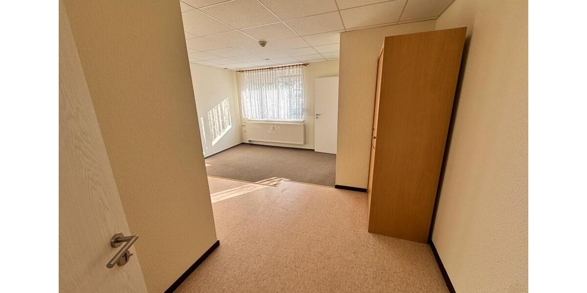 Etagenwohnung Arnstein - 3 Zimmer, 70 m&sup2;, 350&euro; | Angebot:25403587