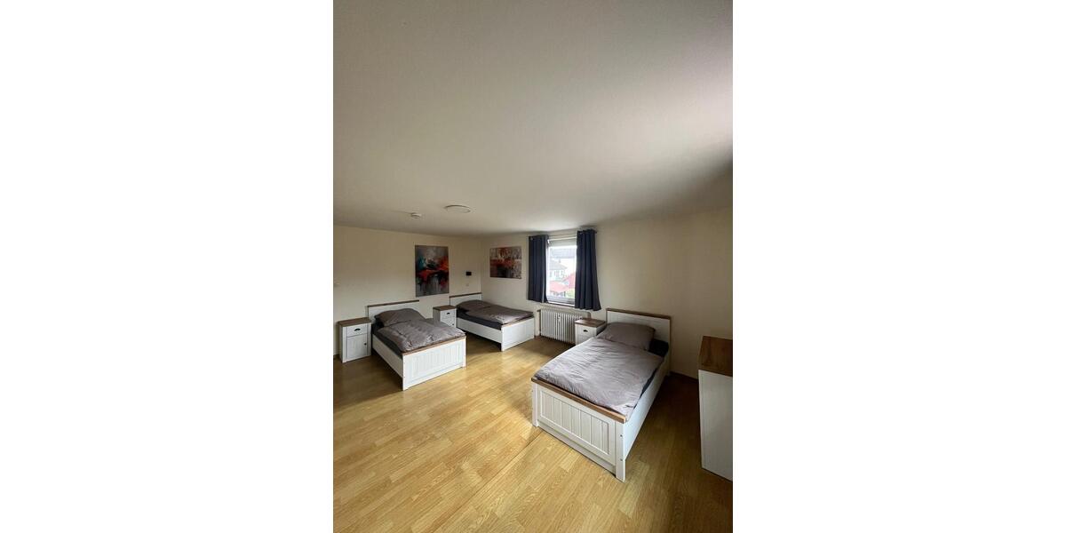 Wohnen auf Zeit Heringen (Werra) - 12 Zimmer, 300 m&sup2;, 18&euro; | Angebot:25823198