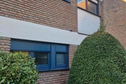 Haus Mönchengladbach Ost - 4 Zimmer, 111 m&sup2;, 1.400&euro; | Angebot:24768928