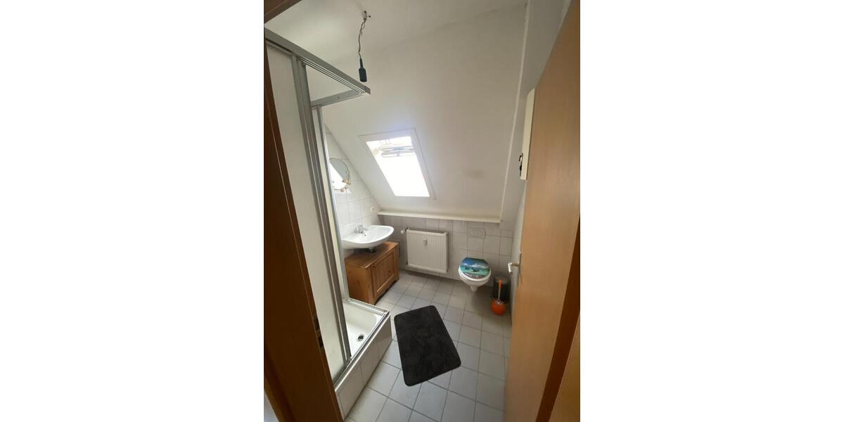 Dachgeschoßwohnung Witzenhausen Blickershausen - 3 Zimmer, 53 m&sup2;, 240&euro; | Angebot:25900743