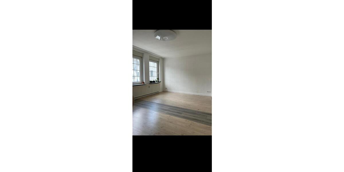 Etagenwohnung Warstein - 3 Zimmer, 124 m&sup2;, 1.100&euro; | Angebot:26039358