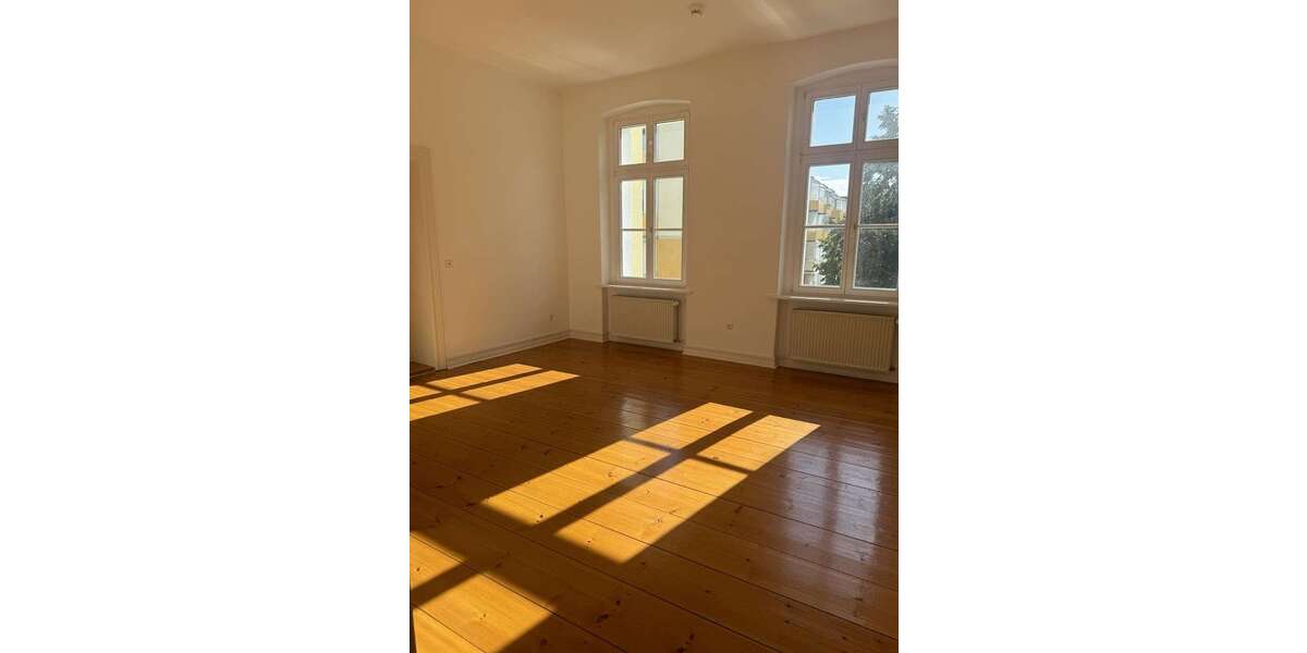 Etagenwohnung Schwedt/Oder Oder - 3 Zimmer, 114 m&sup2;, 850&euro; | Angebot:26093083