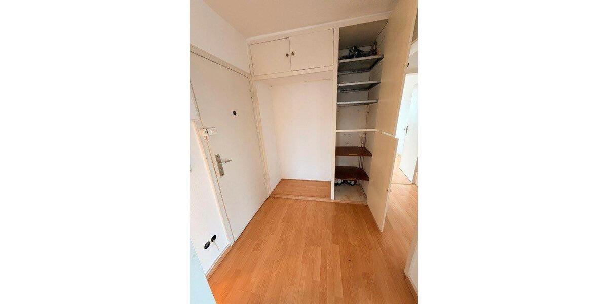 Etagenwohnung Köln Nippes - 3 Zimmer, 94 m&sup2;, 1.460&euro; | Angebot:26197168