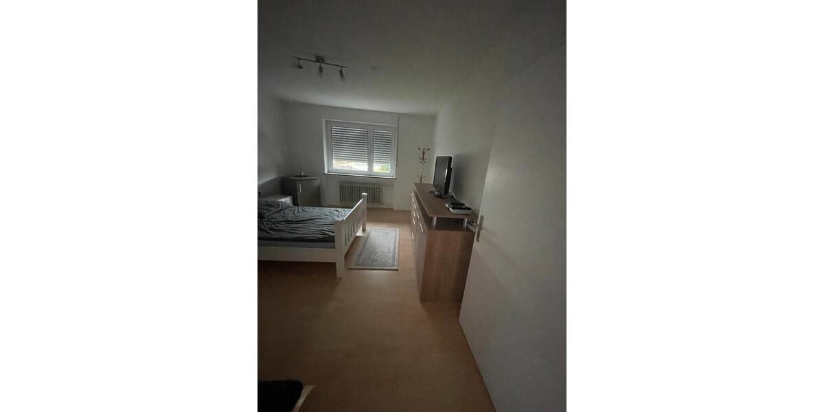 Etagenwohnung Gundremmingen - 3 Zimmer, 90 m&sup2;, 1.000&euro; | Angebot:26251518