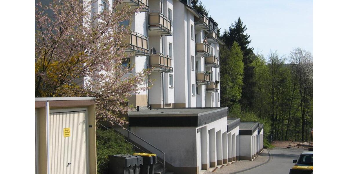 Dachgeschoßwohnung Werdohl - 3 Zimmer, 69 m&sup2;, 410&euro; | Angebot:26094949