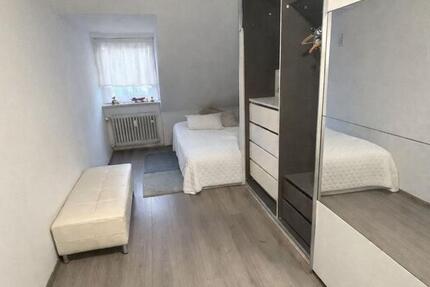 Wohnung Frankfurt am Main Sachsenhausen - 4 Zimmer, 75 m&sup2;, 680&euro; | Angebot:25086635