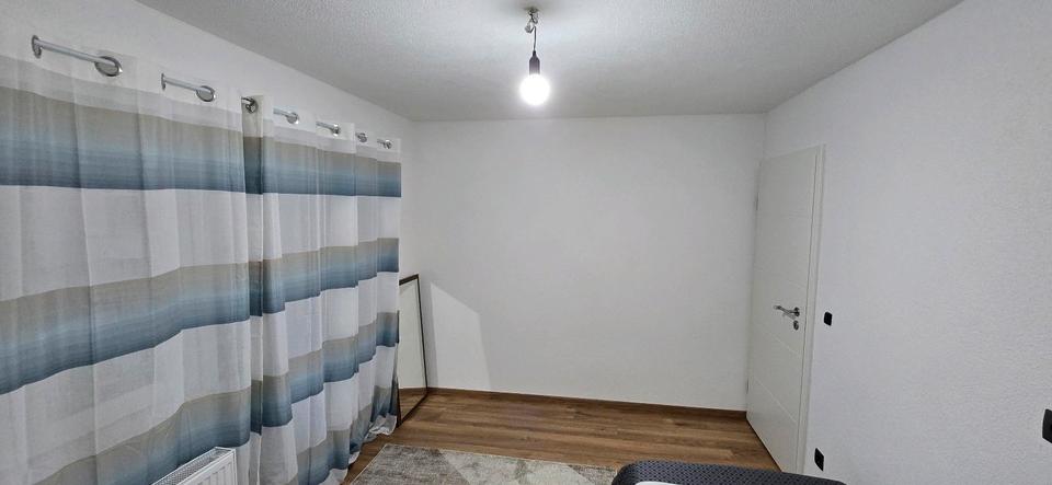 Erdgeschoßwohnung Giengen an der Brenz - 1 Zimmer, 90 m&sup2;, 430&euro; | Angebot:24982581