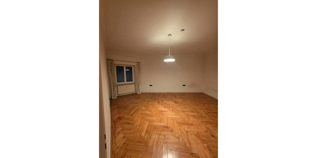 Etagenwohnung Ulm Obertalfingen - 5 Zimmer, 143 m&sup2;, 630&euro; | Angebot:24636458