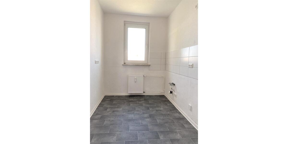 Etagenwohnung Borna - 2.5 Zimmer, 56 m&sup2;, 339&euro; | Angebot:26617973