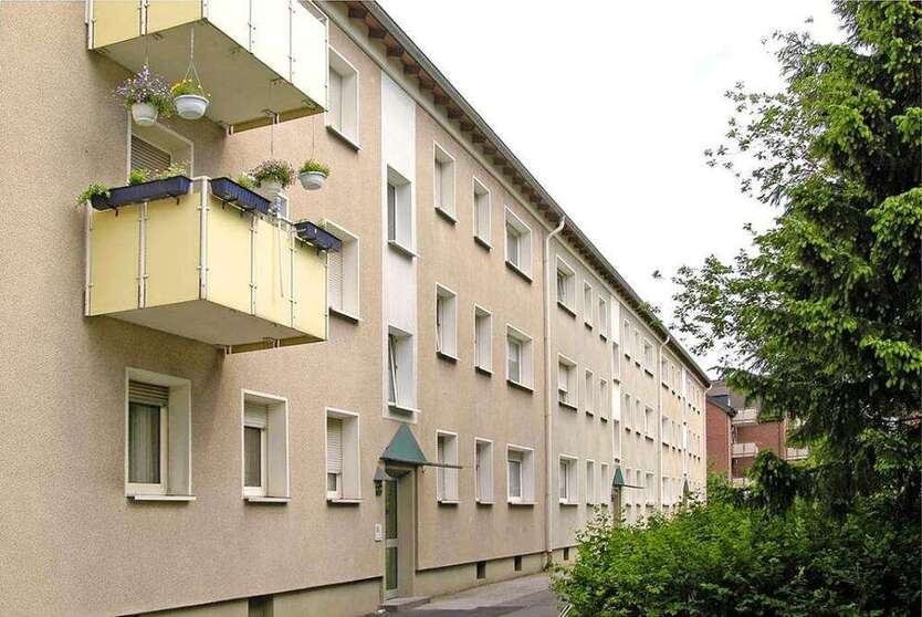 Wohnung zum Mieten in Duisburg 379 € 40.97 m²