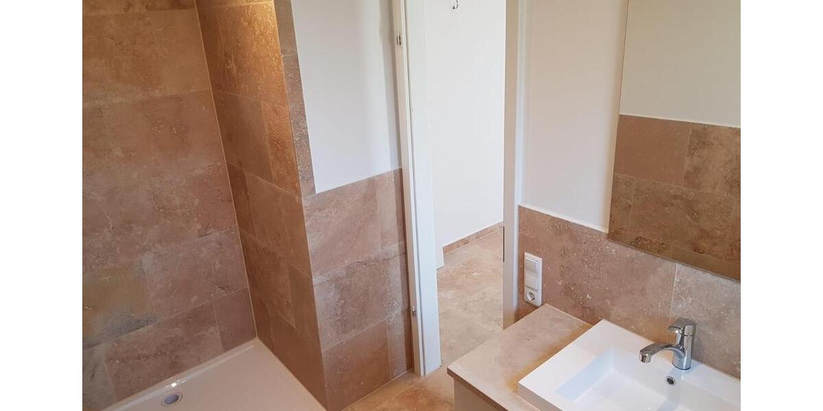 Doppelhaushälfte Haus modern hell Balkon Terrasse 155qm 5 Zimmer ruhige Lage zentral 5 zimmer