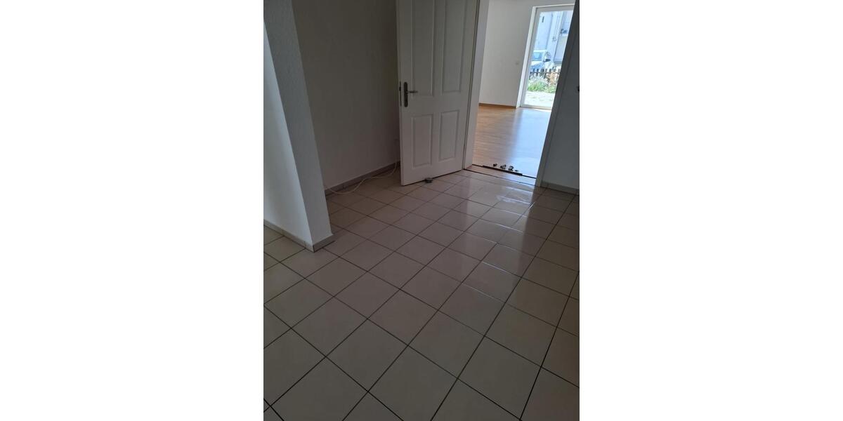 Terrassenwohnung Stralsund Langendorfer Berg - 3 Zimmer, 83 m&sup2;, 745&euro; | Angebot:26626466