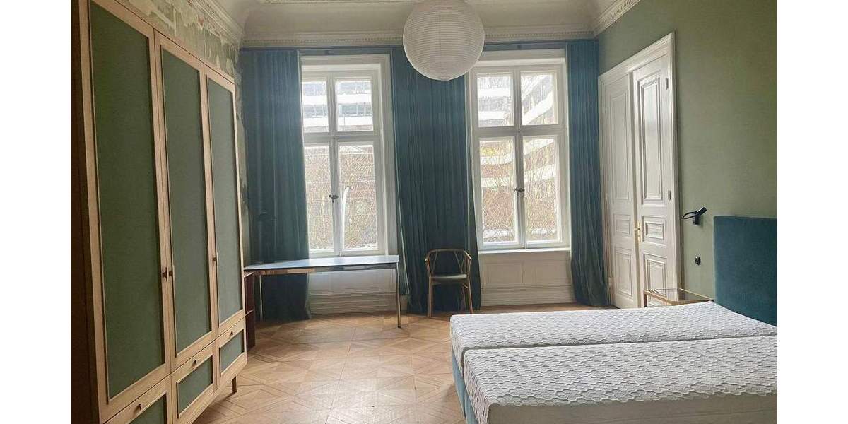 Etagenwohnung Hamburg Rotherbaum - 2 Zimmer, 91 m&sup2;, 3.000&euro; | Angebot:25107809