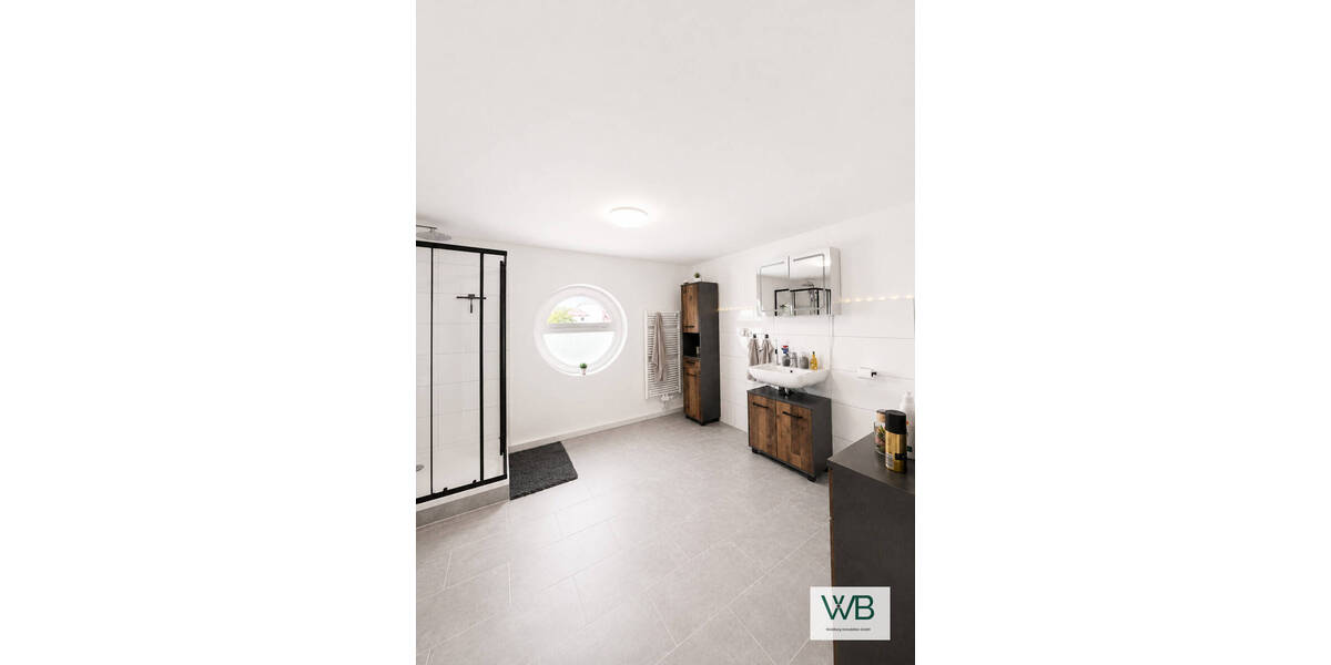 Etagenwohnung Helmstedt - 5 Zimmer, 119 m&sup2;, 990&euro; | Angebot:26758869