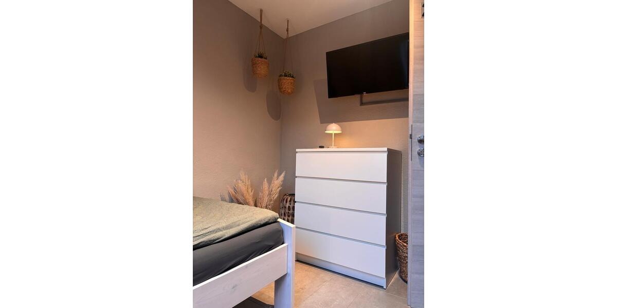 WG-Zimmer möbliertauch für Pendler 1 zimmer