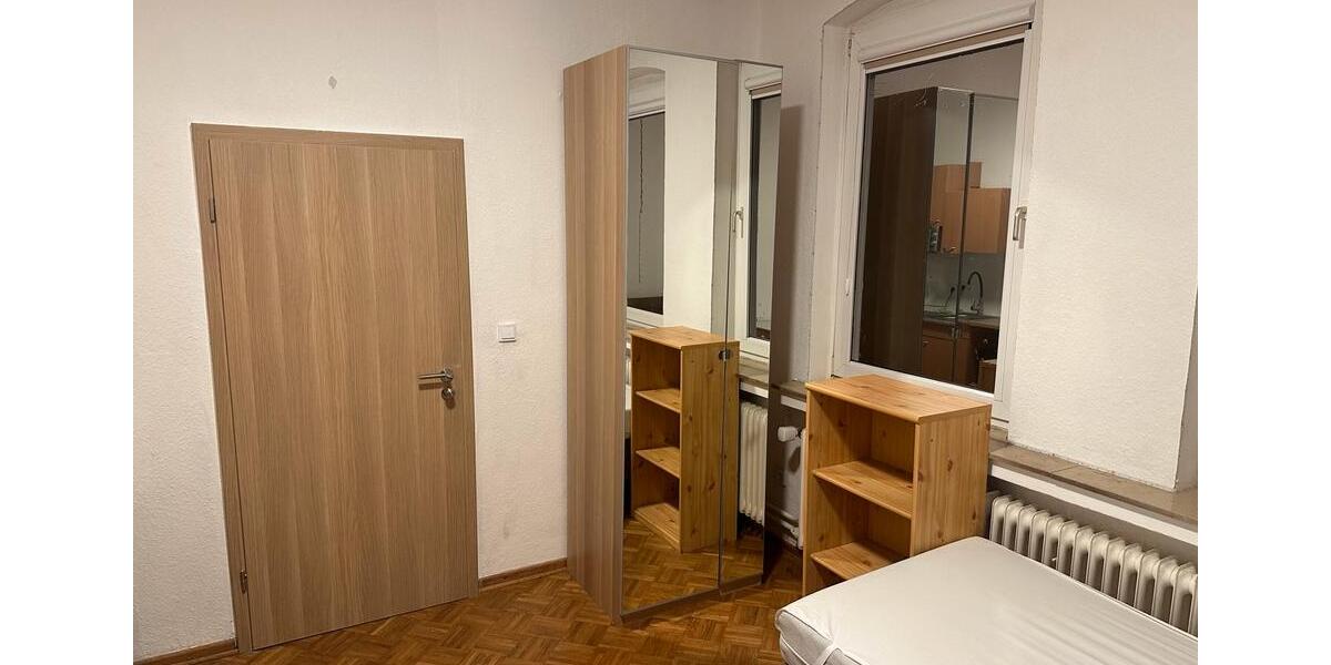 Etagenwohnung Ronnenberg - 2 Zimmer, 25 m&sup2;, 900&euro; | Angebot:26239069