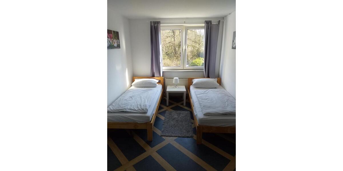 Wohnen auf Zeit Kassel Philippinenhof-Warteberg - 5 Zimmer, 120 m&sup2;, 160&euro; | Angebot:24682457