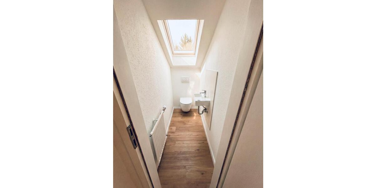 Helle und ruhige 3,5 Zimmer-Wohnung im Dachgeschoss 3.5 zimmer