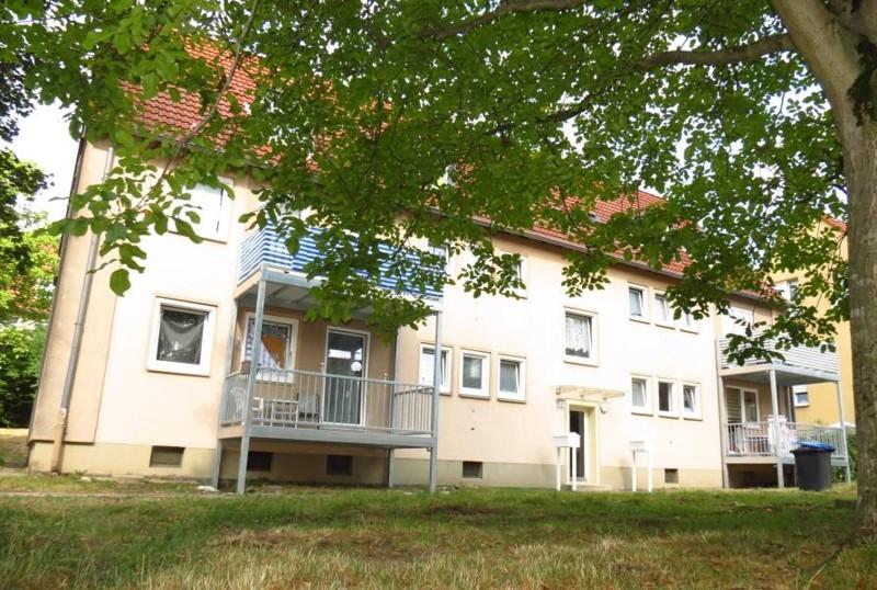 Kleine 3-Zi.-Whg. mit neuem Bad und neuem Boden in Nonnenbruch, ab August! zimmer